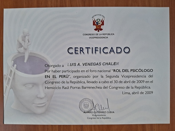 Certificado del Congreso de la República del Perú para Luis Venegas Chalen